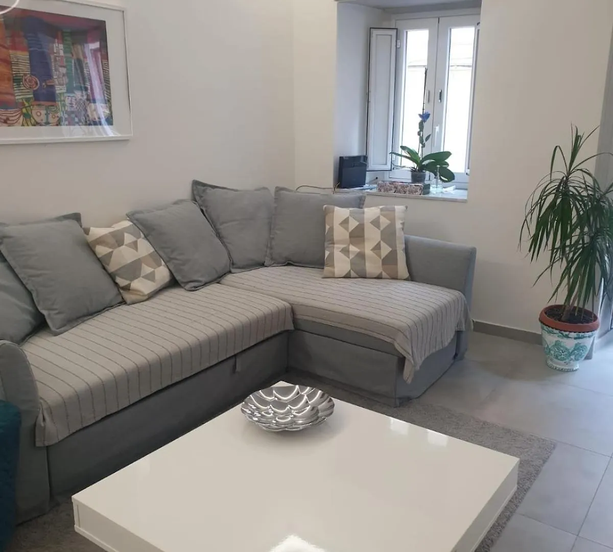 Apartment Teatro Massimo Bellini Appartamento Nuovo2+3A/C Catania Italy